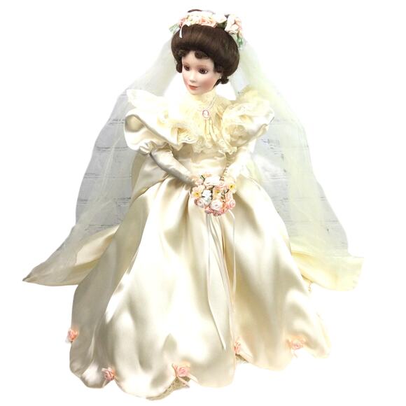 Ashton Drake 1994 Elizabeth Victorian Bride 19" From Collection Doll With Stand